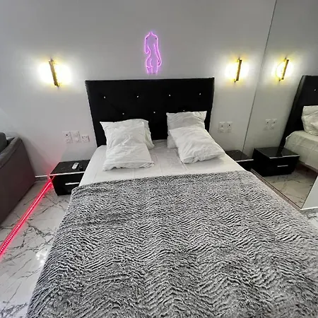 Apartment Fetish