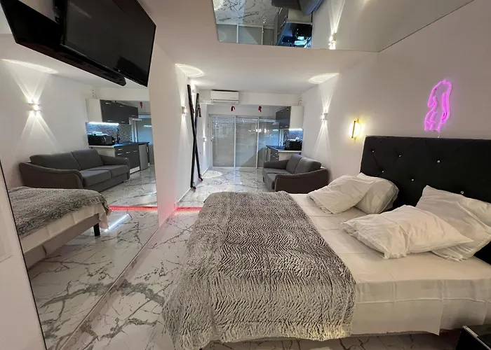 公寓 Fetish 阿格德